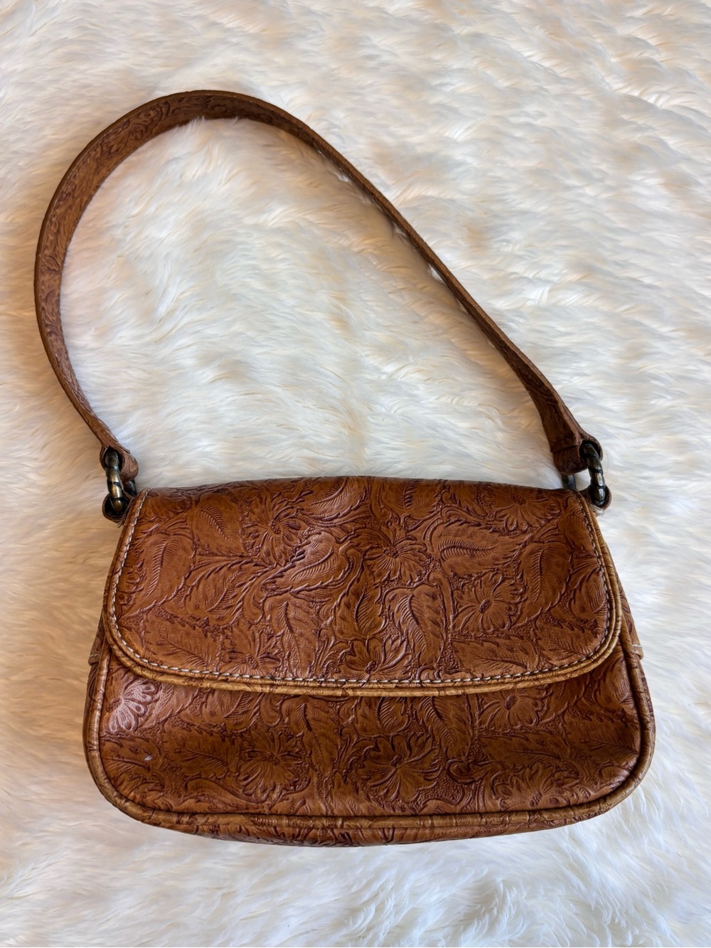Vintage Nine West Intricate Floral Embossed Floral Leather Shoulder Bag in Brown